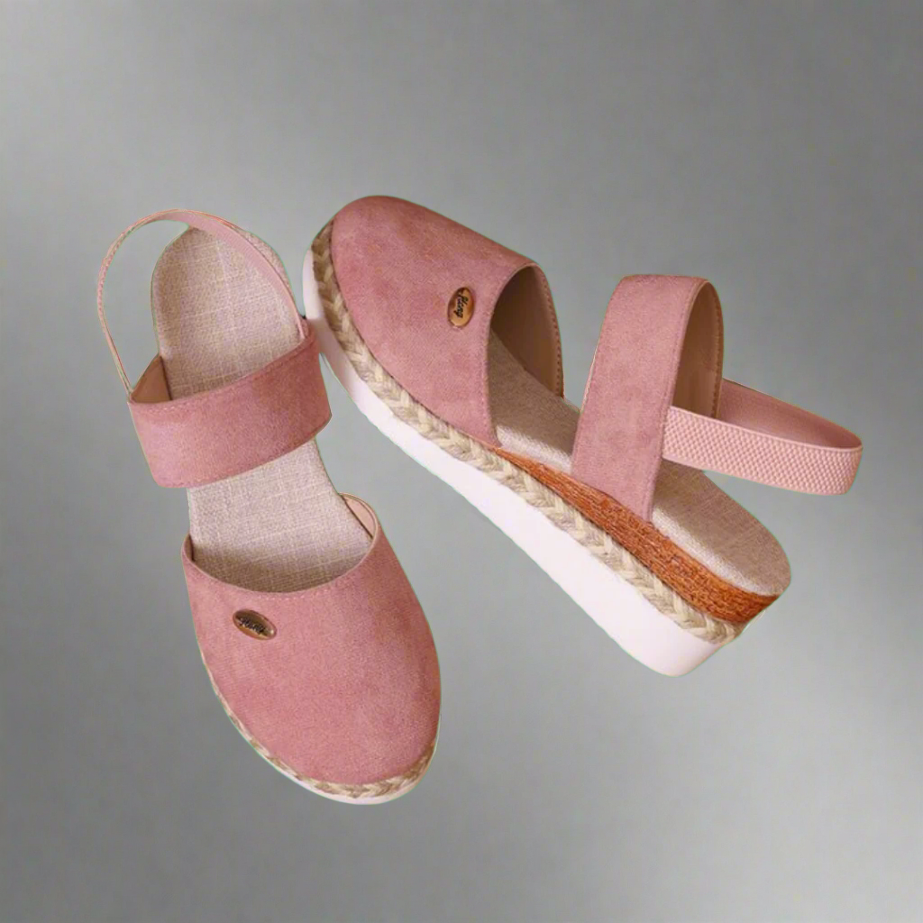 Gitta | Plus Size Wedge Sandals – Comfortable and Versatile