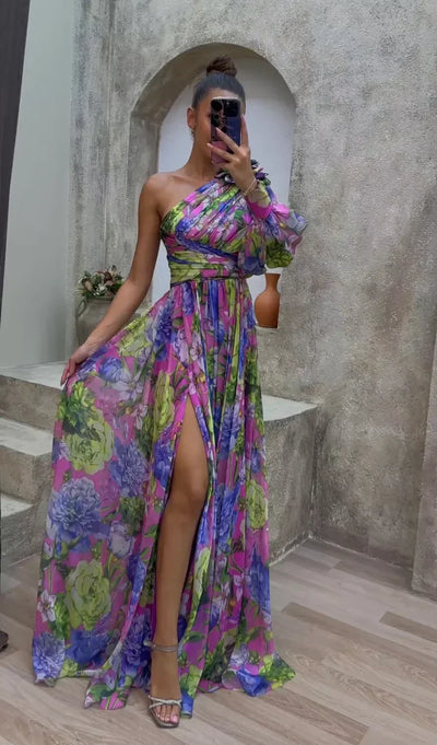 Isabella | Stunning Flowing Gown
