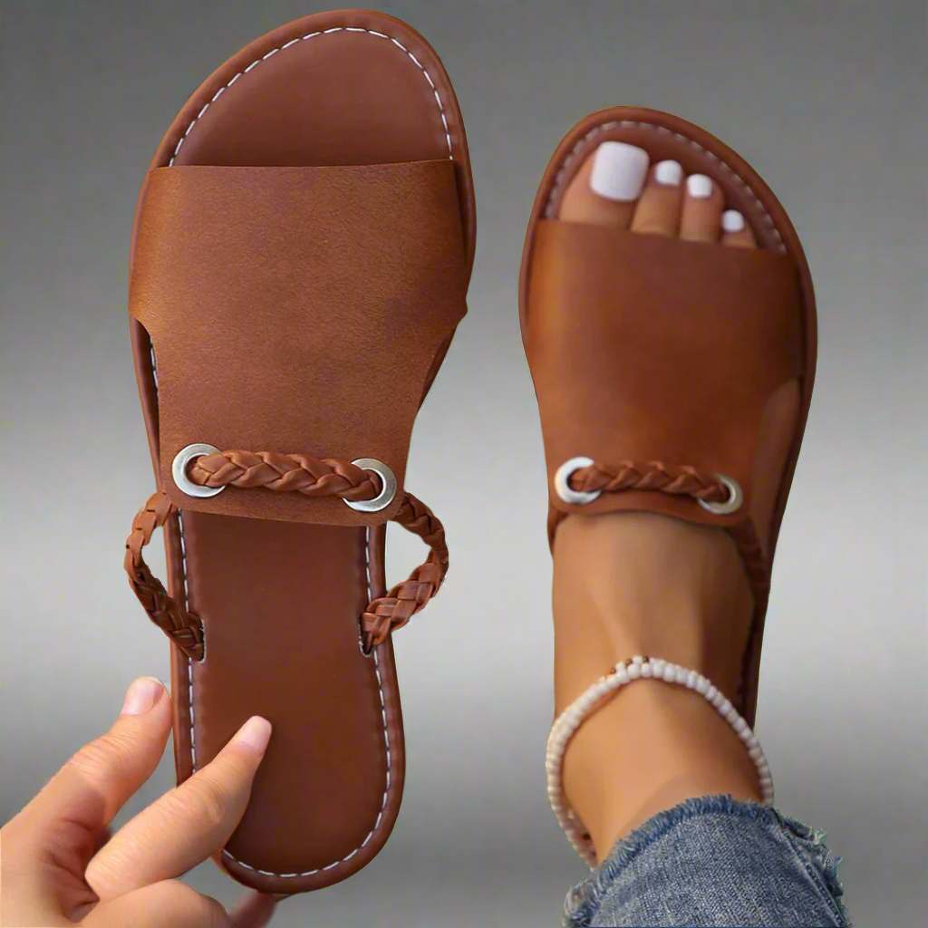Katelina | Flat slippers made from high-quality materials