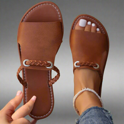 Katelina | Flat slippers made from high-quality materials
