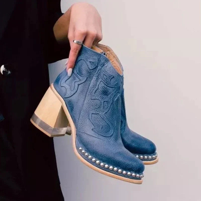 Samantha Norwich | Embroidered Leather Boots